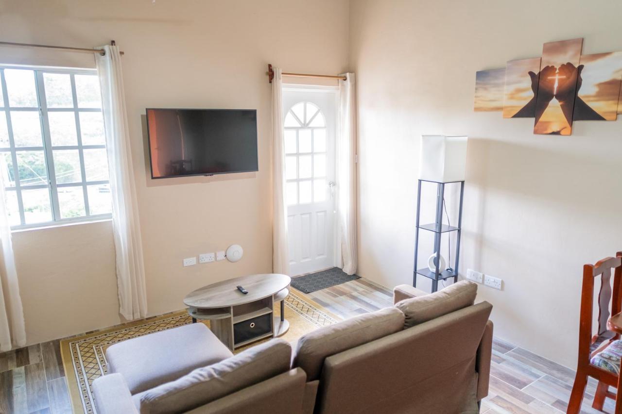 Golden Palms Apartment Kingstown Eksteriør billede